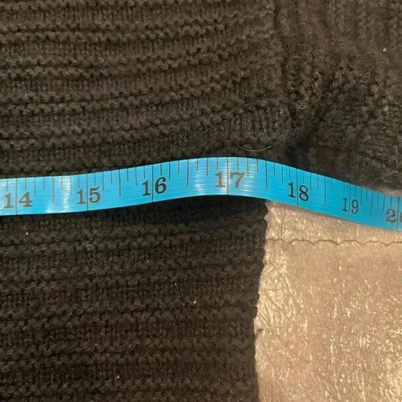 [S]Madewell Black Ruffle-Neck Pullover Sweater in  Cotton-Merino Yarn - Picture 10 of 10